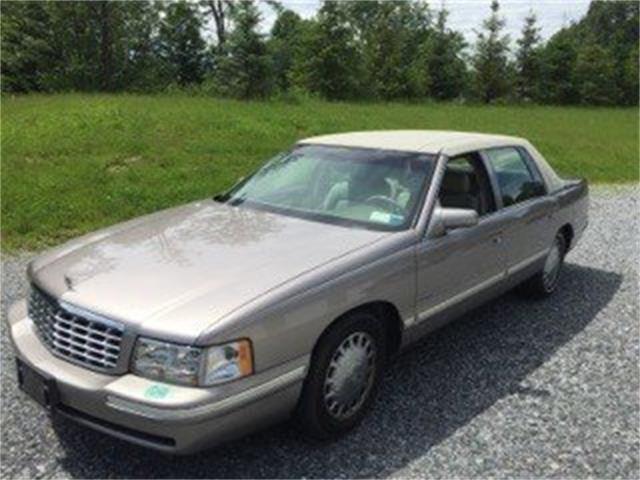 1998 Cadillac DeVille (CC-995357) for sale in Saratoga Springs, New York