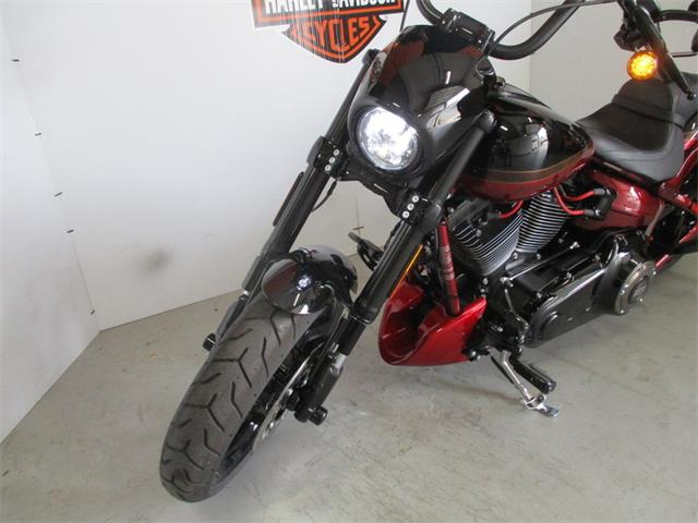 2017 Harley-Davidson® FXSE - CVO™ Pro Street Breakout® (CC-995462) for sale in Thiensville, Wisconsin