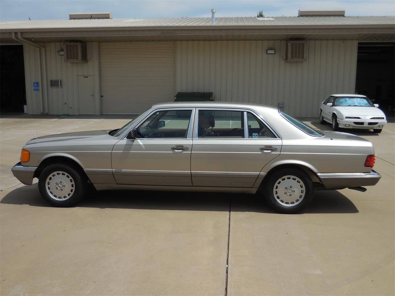 1989 Mercedes-Benz 420SEL For Sale | ClassicCars.com | CC-990600