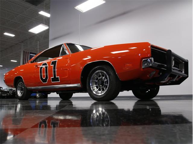 Dukes of Hazzard Fans Keep Building New “General Lee” Dodge Chargers -   Motors Blog