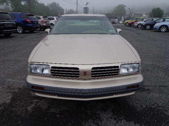 1995 Oldsmobile Royale 88 (CC-997620) for sale in Mill Hall, Pennsylvania