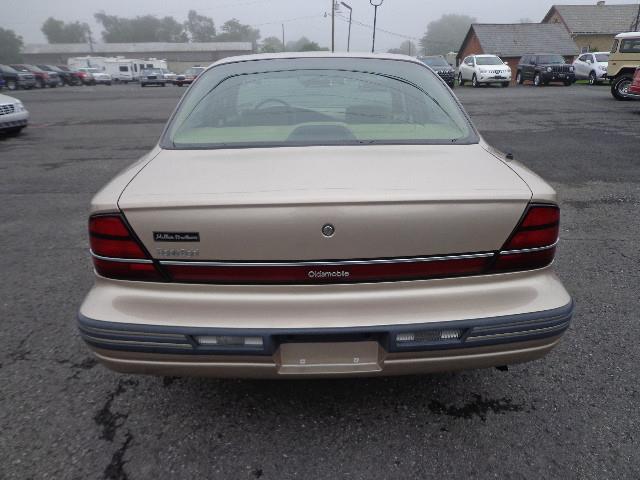 1995 Oldsmobile Royale 88 (CC-997620) for sale in Mill Hall, Pennsylvania