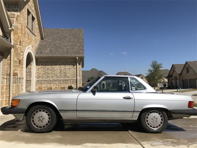 1988 Mercedes-Benz 560SL (CC-999458) for sale in Lewisville, Texas