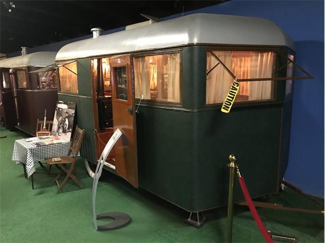 1932 Covered Wagon Travel Trailer (CC-999511) for sale in Volo, Illinois