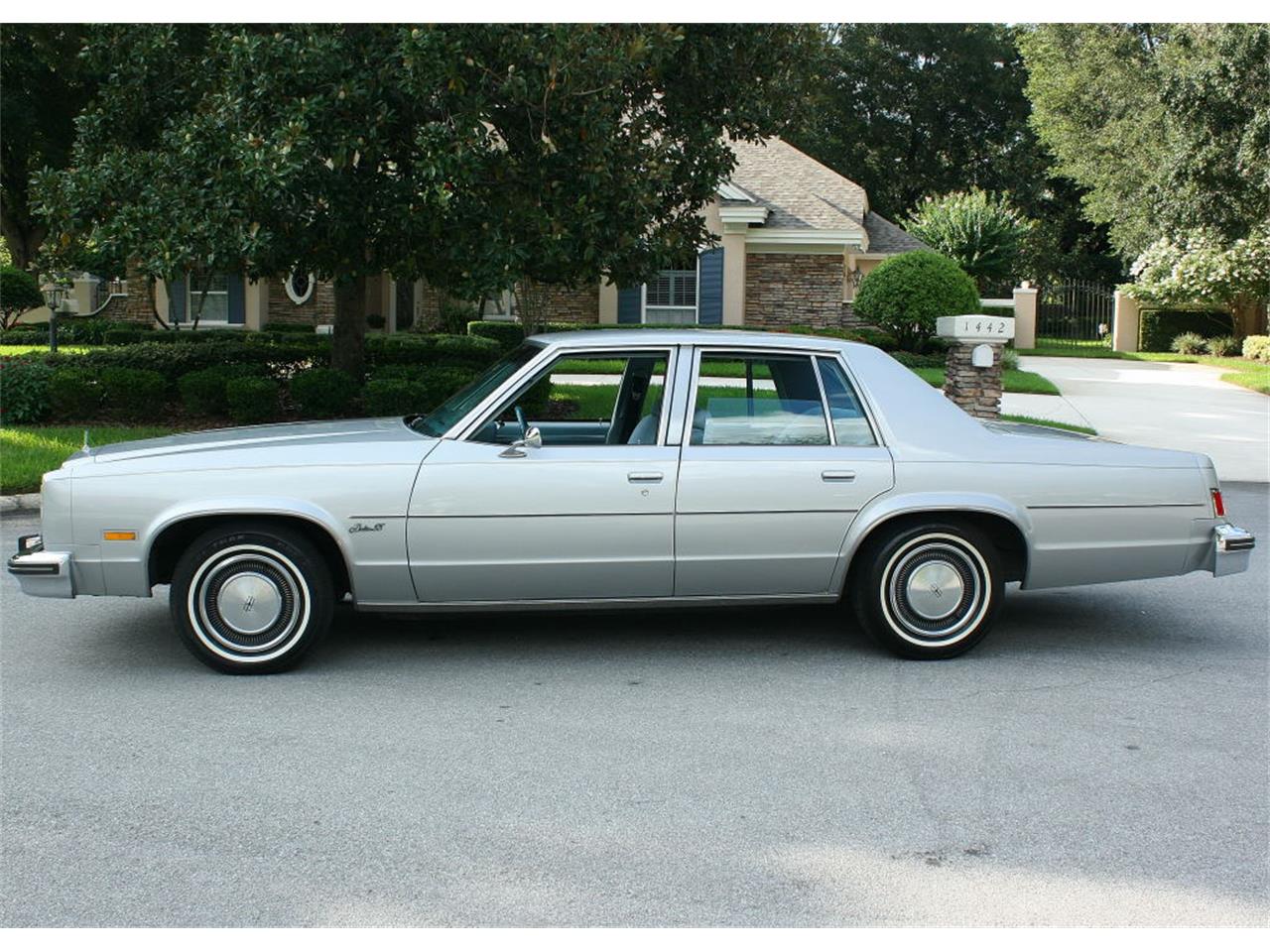 1977 Oldsmobile Delta 88 for Sale | ClassicCars.com | CC-999740