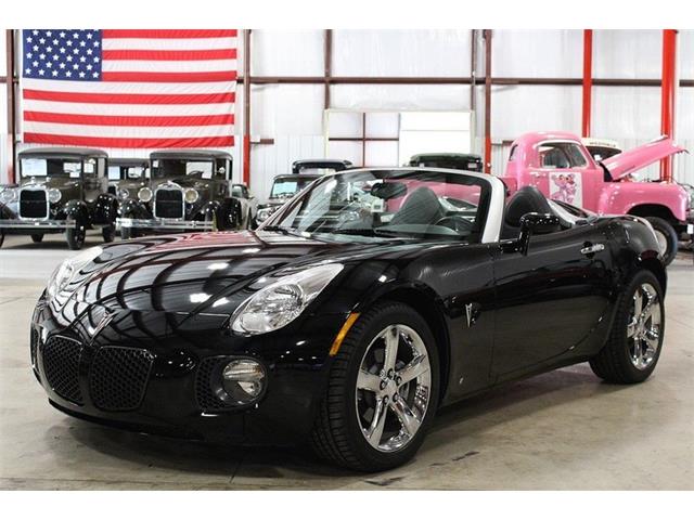 2007 Pontiac Solstice (CC-999898) for sale in Kentwood, Michigan